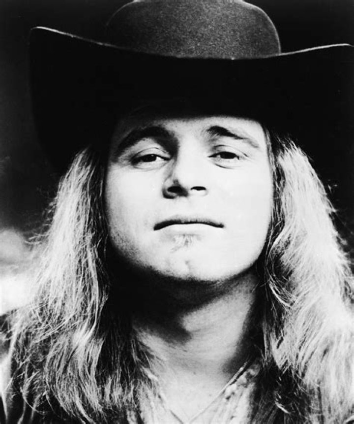 Ronnie Van Zant Biography, Age, Height, Wife, Net Worth, Family