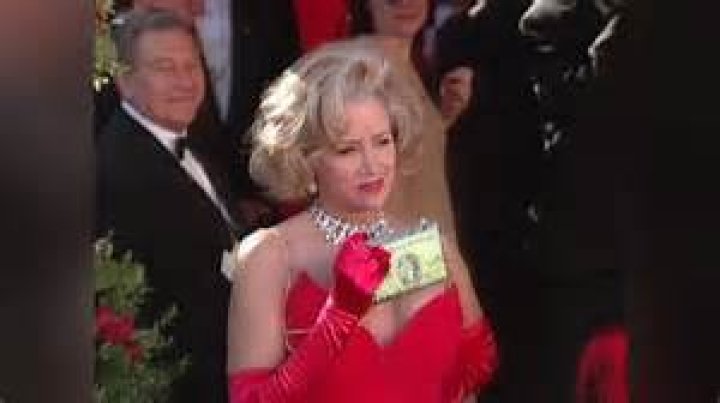 Sally Kirkland Biography, Age, Height, Husband, Net Worth, Family