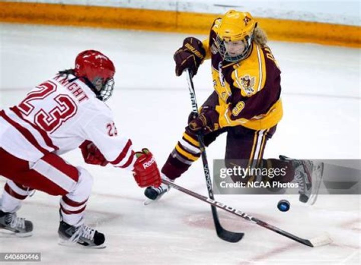 Sarah Davis Biography, Age, Height, Husband, Net Worth, Family