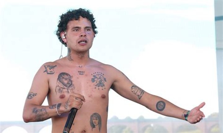 Slowthai Biography, Age, Height, Wife, Net Worth, Family