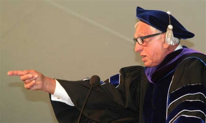 Stephen L. Green Biography, Age, Height, Wife, Net Worth and Family