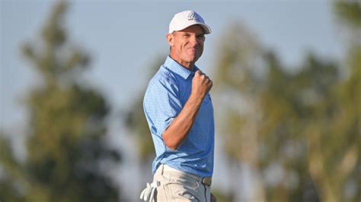 Steven Alker biografía, edad, altura, esposo, net worth, familia