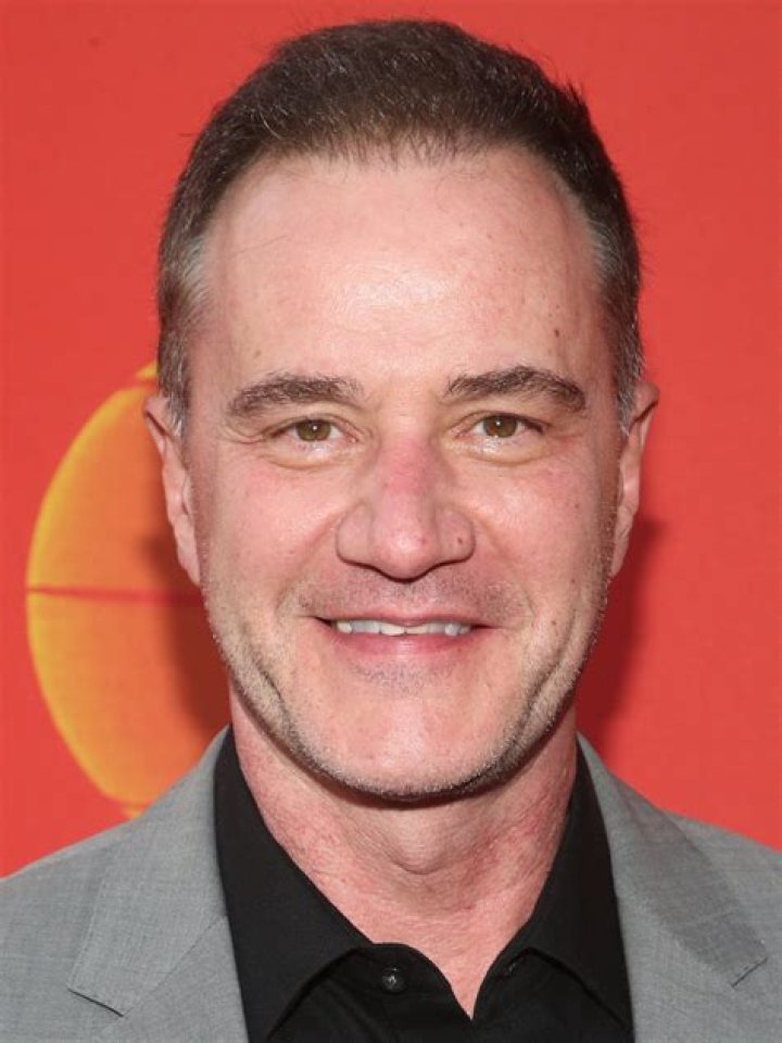 Tim DeKay Biography, Age, Height, Wife, Net Worth, Family