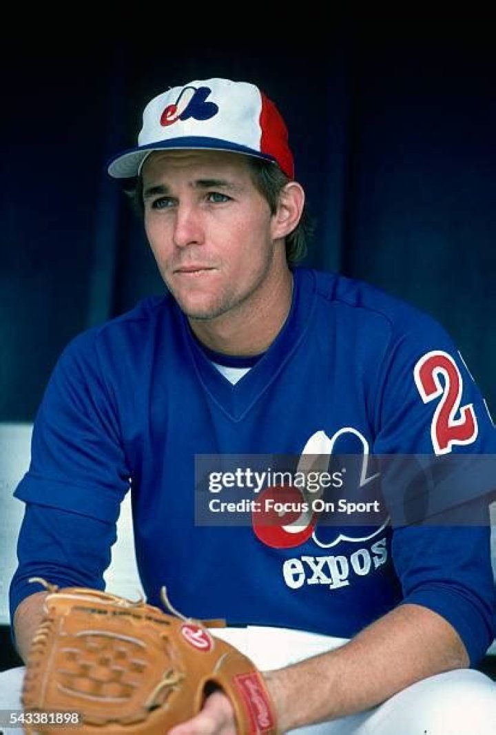 Tim Wallach Biography, Age, Height, Wife, Net Worth, Family