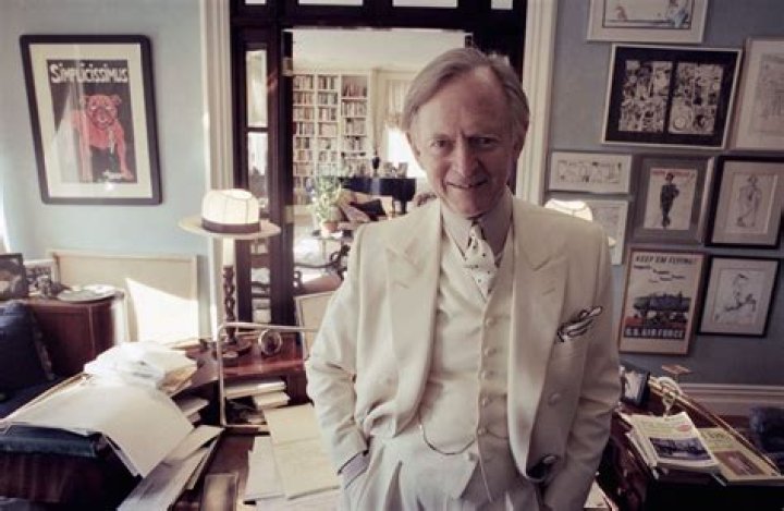 Tom Wolfe Biography, Age, Height, Wife, Net Worth, Family