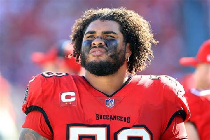 Tristan Wirfs Biography, Age, Height, Wife, Net Worth, Family