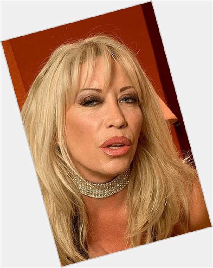 Venus DeLight Biography, Age, Height, Husband, Net Worth, Family