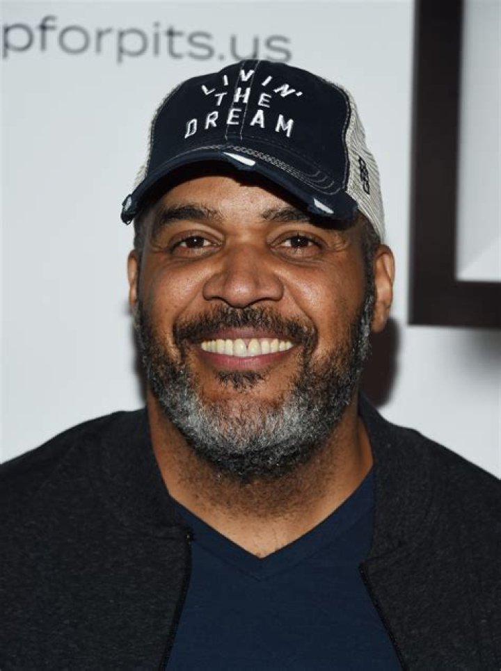 Victor Williams Biography, Age, Height, Wife, Net Worth, Family