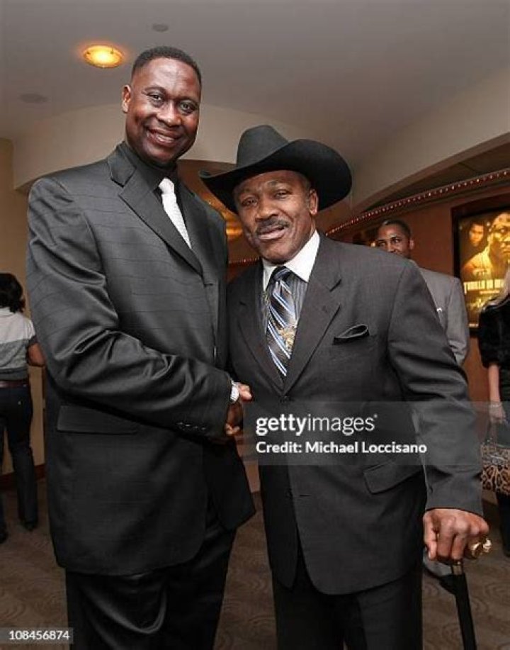 Walter Berry Biography, Age, Height, Wife, Net Worth, Family