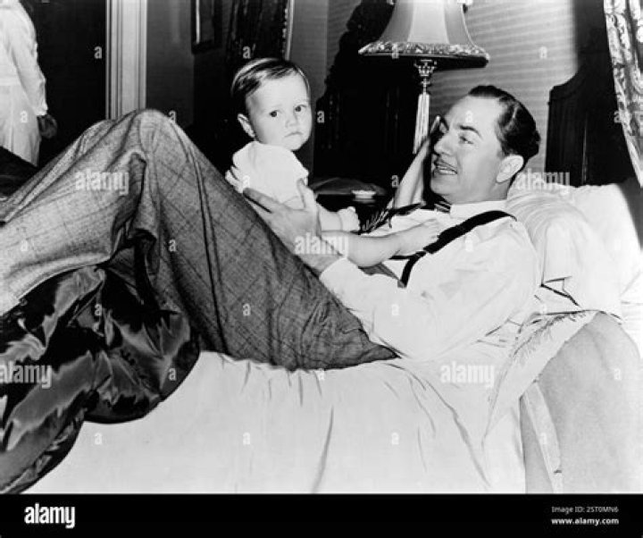 William A. Poulsen Biography, Age, Height, Wife, Net Worth, Family