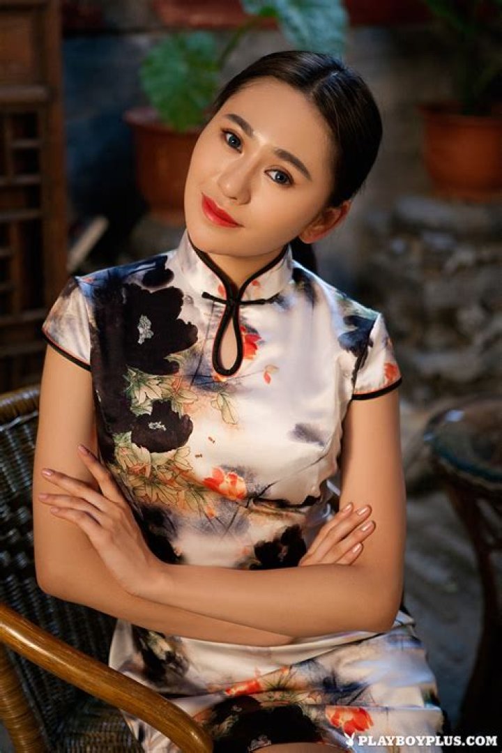 Wu Muxi Biography, Age, Height, Husband, Net Worth, Family