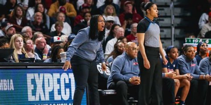 Yolett McPhee-McCuin Biography, Age, Height, Husband, Net Worth, Family