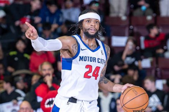 Zavier Simpson Biography, Age, Height, Wife, Net Worth, Family